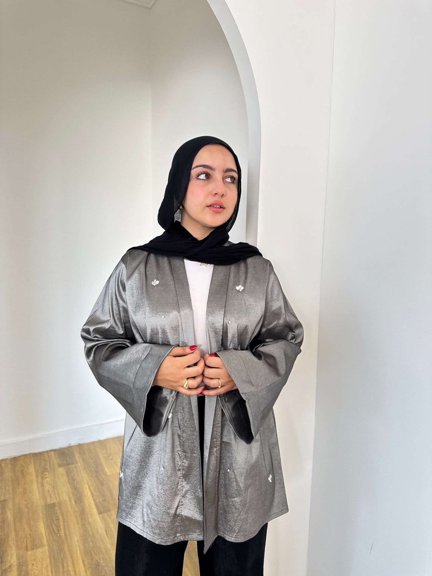 Miralle Kimono In Gray