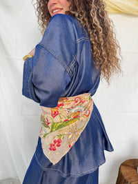 Soft Bloom scarf