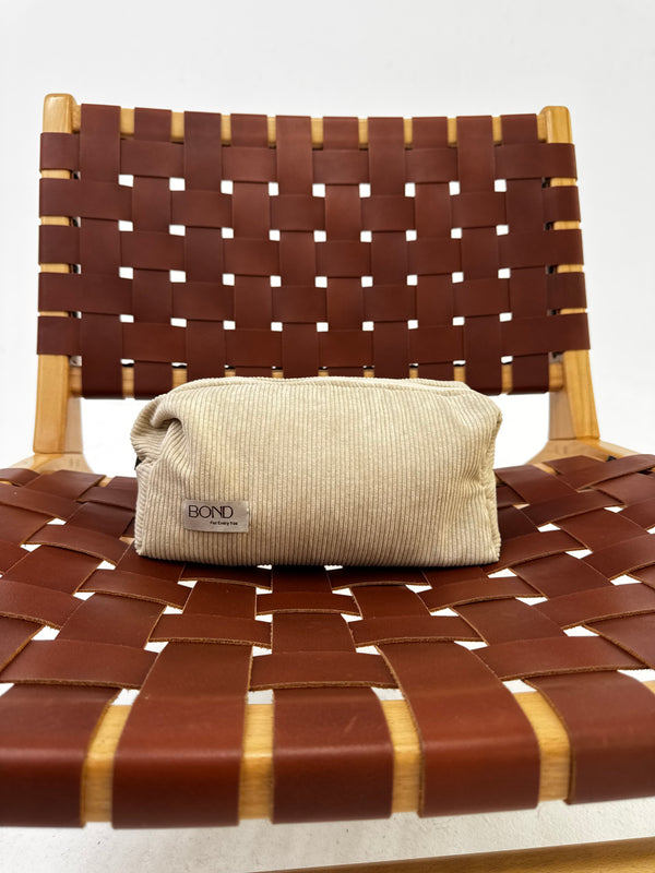 Bond pouch